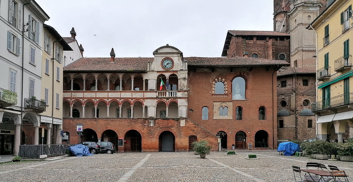 Palazzo del Broletto